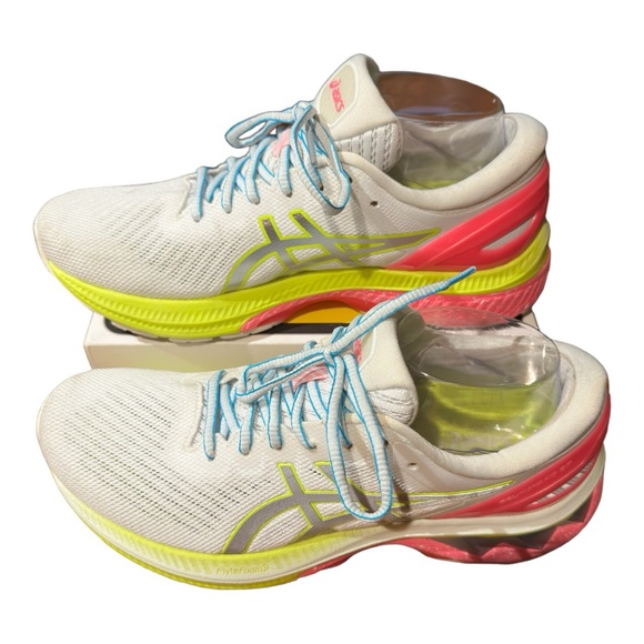 Asics Shoes - Women’s Asics Gel Kayano 27 - Size 10